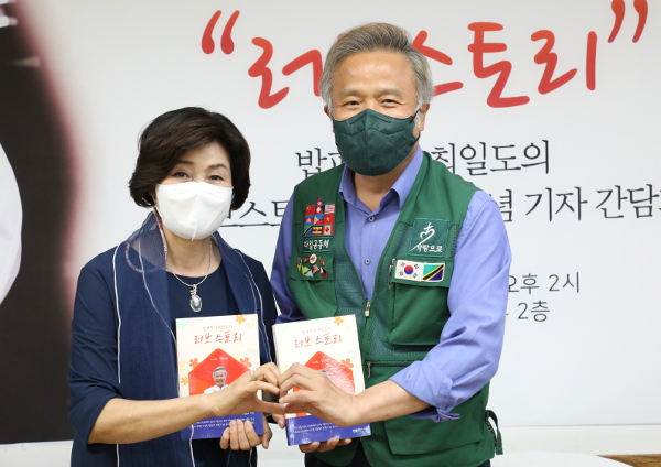 f7a52b649ee425412dc6efd3ba001080_1624247920_0442.jpg f7a52b649ee425412dc6efd3ba001080_1624247920_0442.jpg